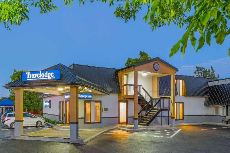 فندق Travelodge By Wyndham Gananoque