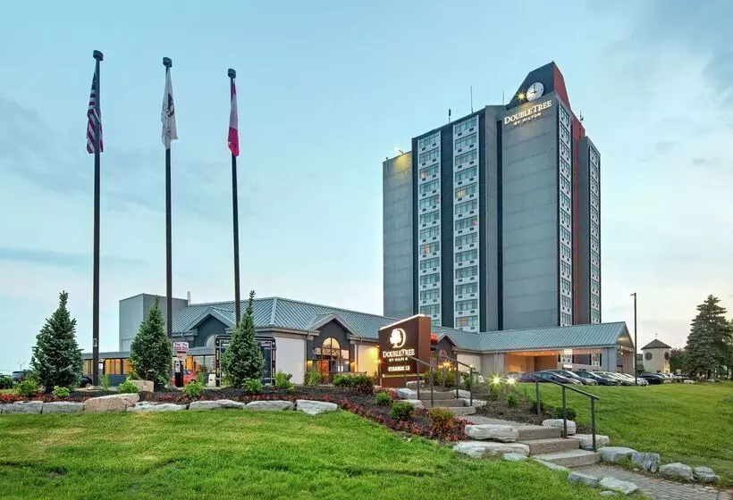 호텔 Doubletree By Hilton Toronto Airport