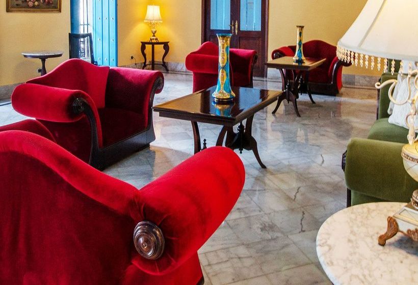 ホテル Santa Isabel