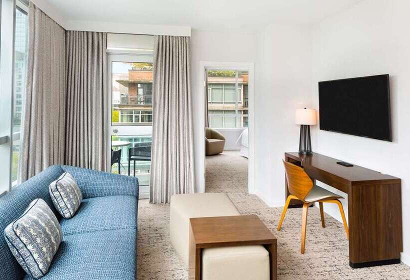 هتل Hilton Vancouver Downtown