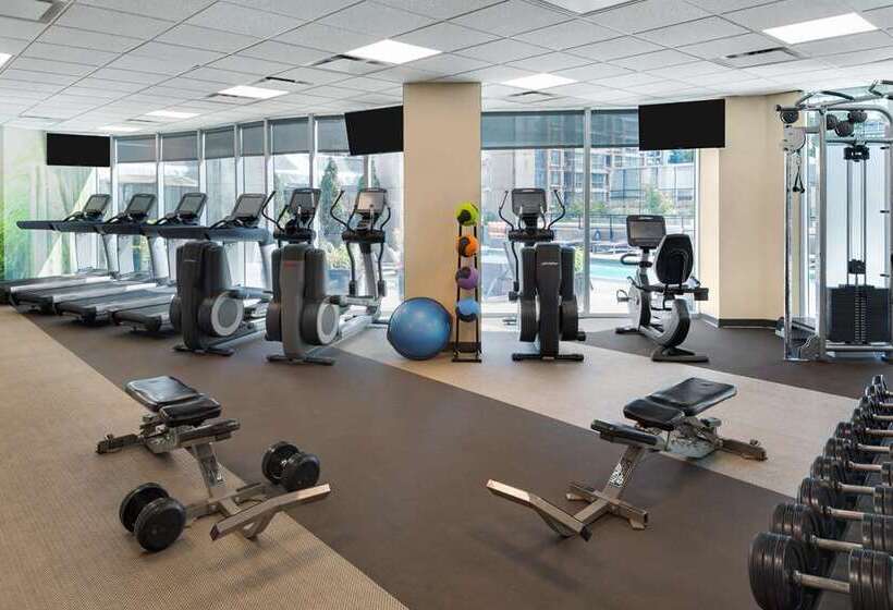 هتل Hilton Vancouver Downtown