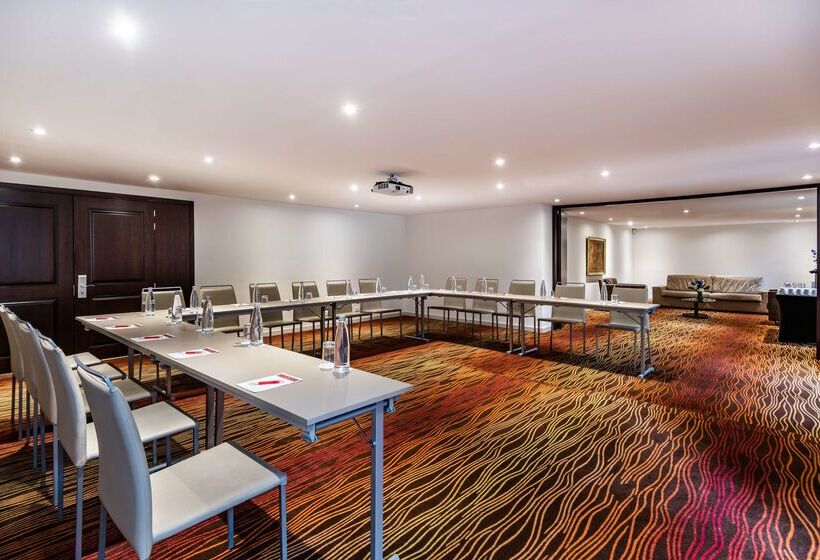 هتل NH Collection Bogota Hacienda Royal