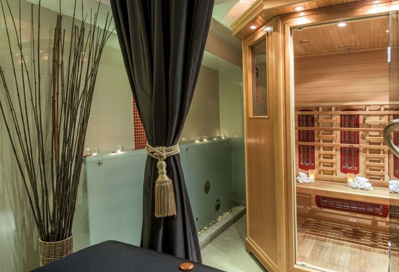 هتل NH Collection Bogota Hacienda Royal