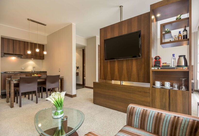 هتل NH Collection Bogota Hacienda Royal