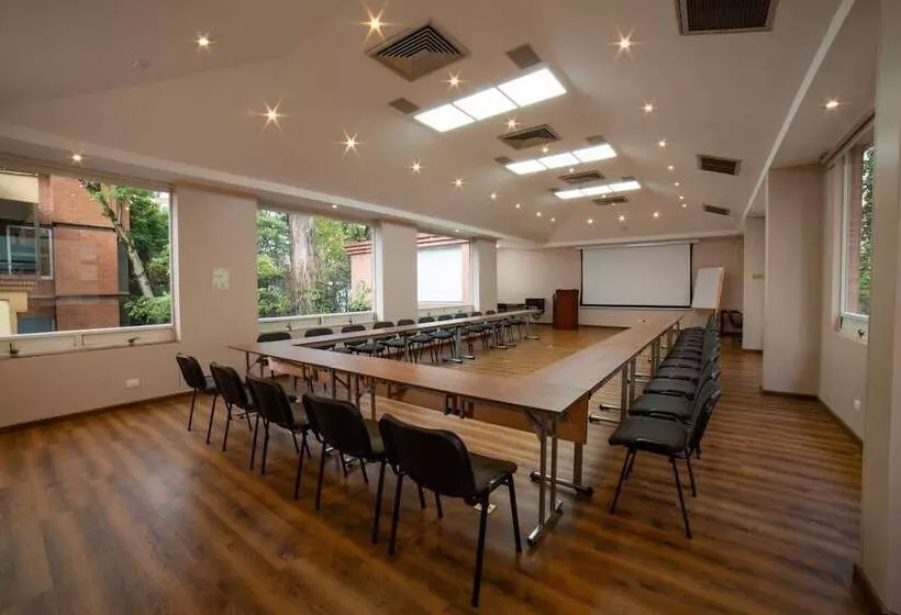 فندق Porton Bogota