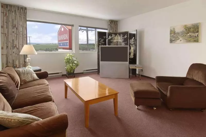 호텔 Ramada Limited Dawson Creek