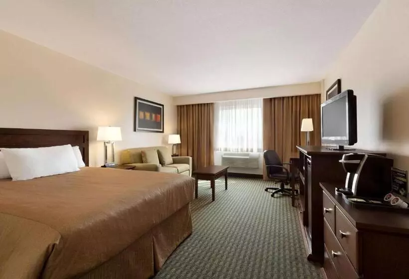 Travelodge Hotel By Wyndham Weyburn