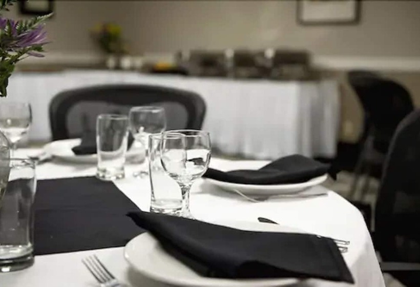 فندق Visitor S Inn