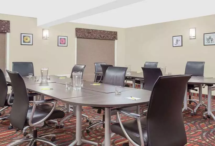 モーテル Super 8 By Wyndham Brandon Mb