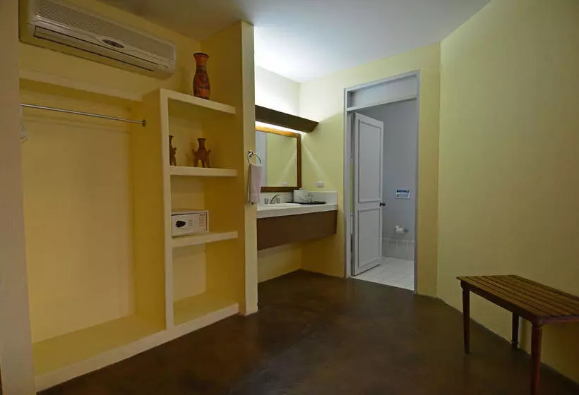 استراحتگاه Guanamar