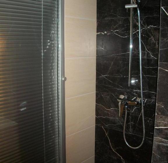 Otel Holiday Inn City Centre Harbin