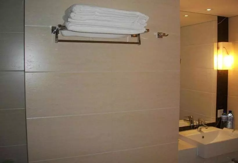 酒店 Holiday Inn City Centre Harbin