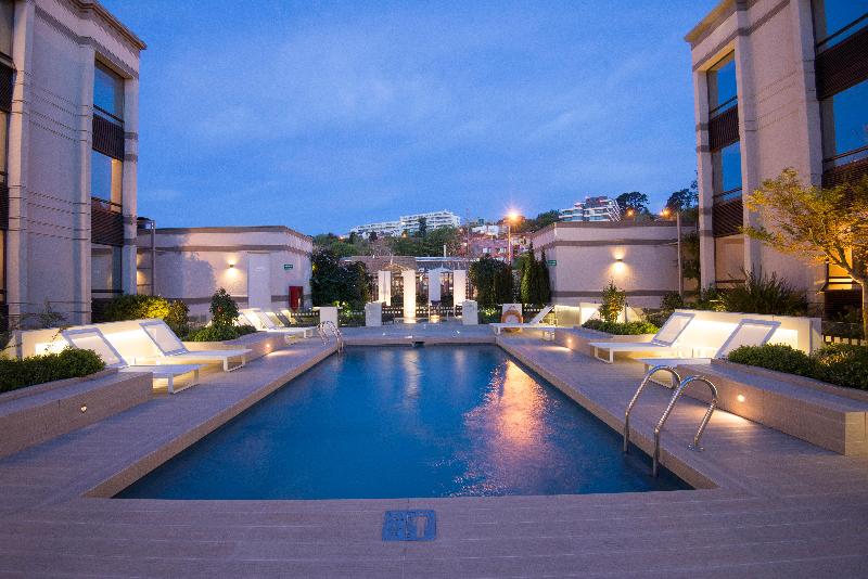 هتل Holiday Inn Express   Concepcion, An Ihg