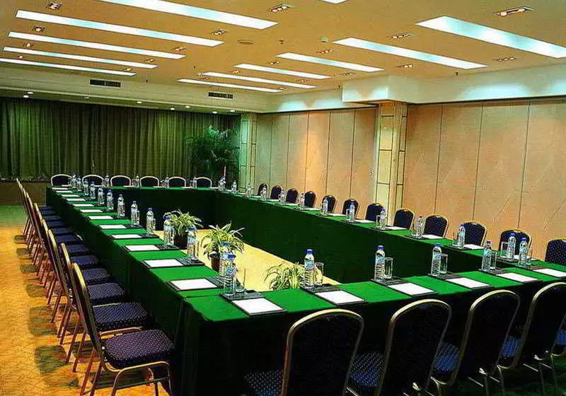 ホテル Meilian Holiday City Centre