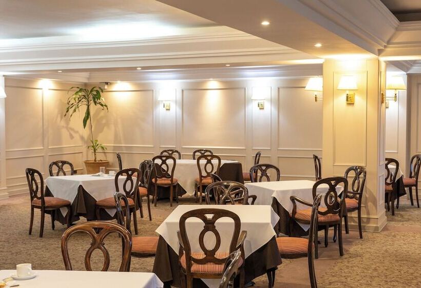 فندق Puerta Del Sur