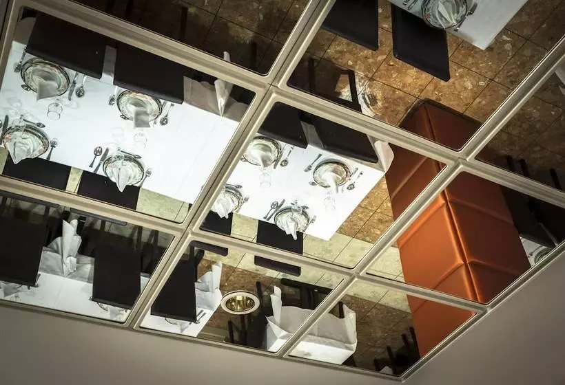 America Hotel Lourdes