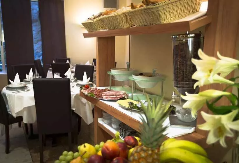 America Hotel Lourdes