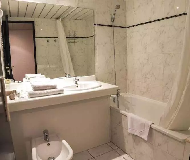 America Hotel Lourdes