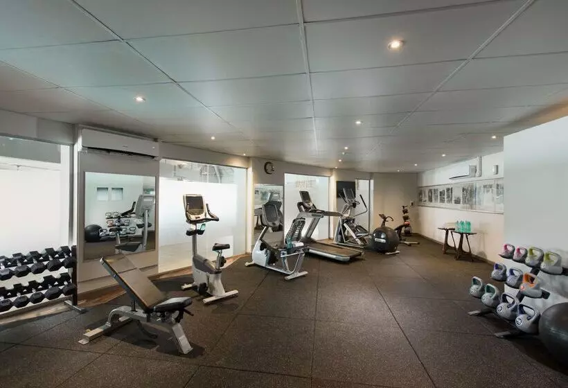 Doubletree Resort By Hilton Hotel Fiji   Sonaisali Island