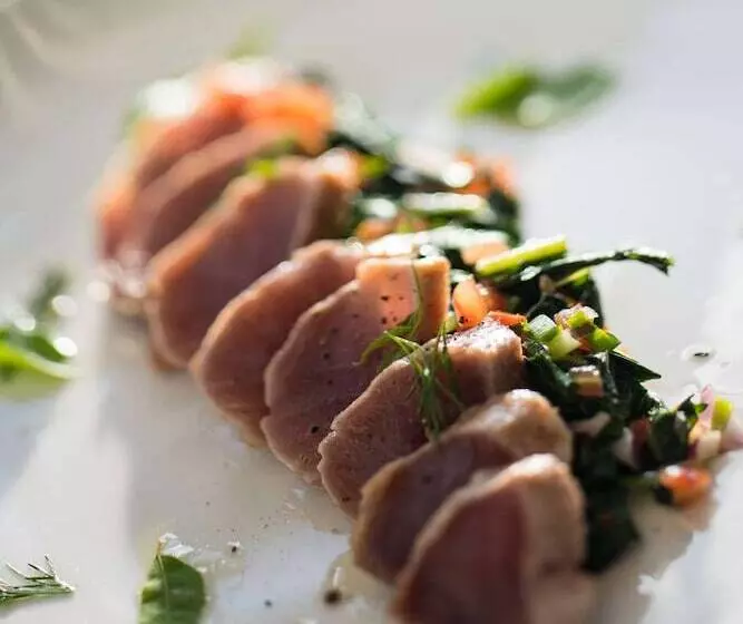 Doubletree Resort By Hilton Hotel Fiji   Sonaisali Island