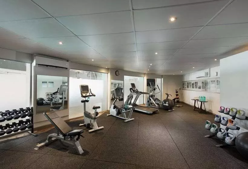 Doubletree Resort By Hilton Hotel Fiji   Sonaisali Island