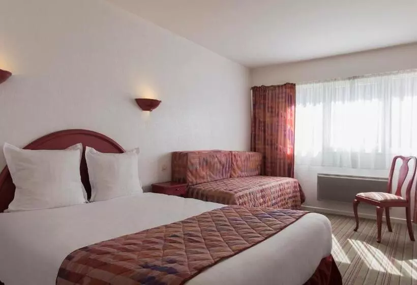 Отель Logis   Belle Hôtel, Lille Ouest