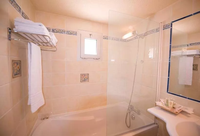 בית מלון כפרי Castel 'Provence