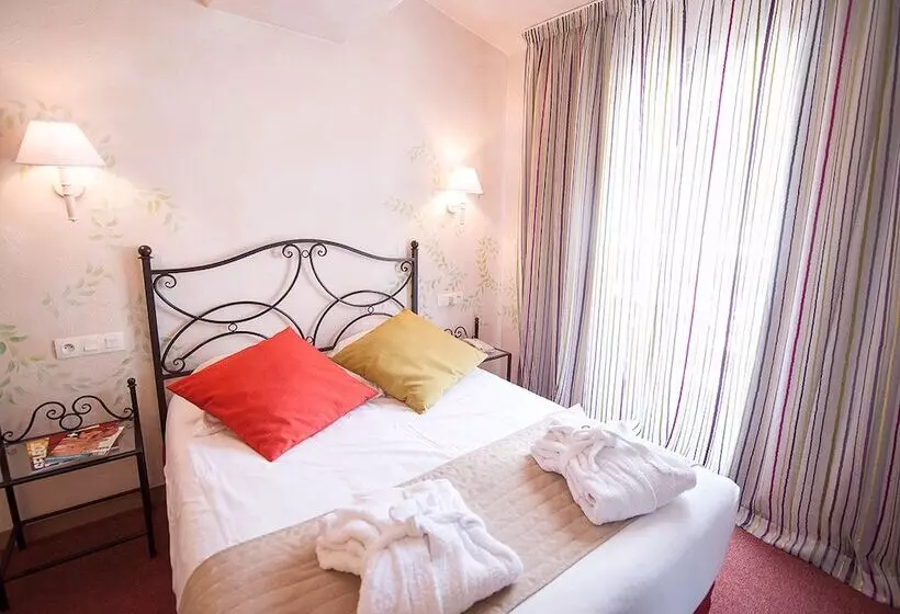 בית מלון כפרי Castel 'Provence