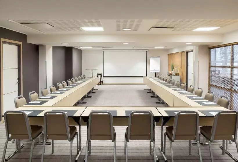 Radisson Blu Hotel Olümpia