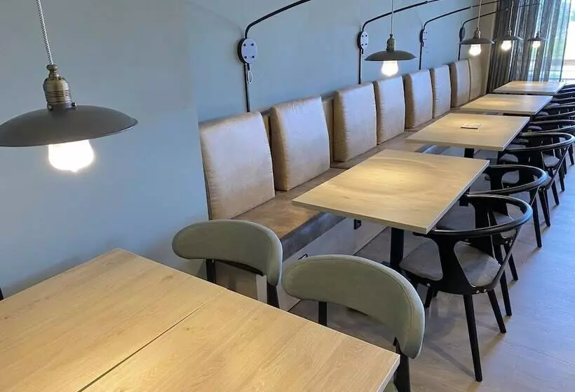 酒店 Skyline Airport