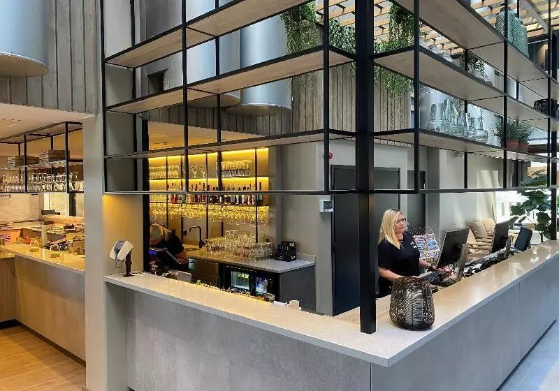 酒店 Skyline Airport