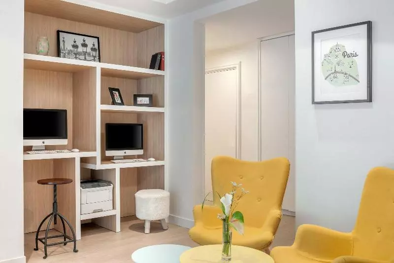 Citadines Montmartre Paris