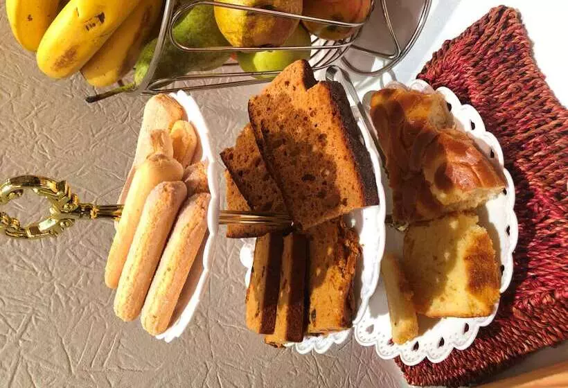 Brit Hotel Aux Sacres Reims Centre