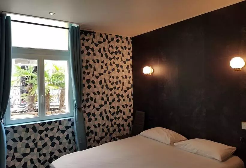 Brit Hotel Aux Sacres Reims Centre