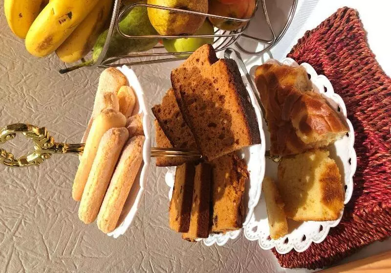 Brit Hotel Aux Sacres Reims Centre