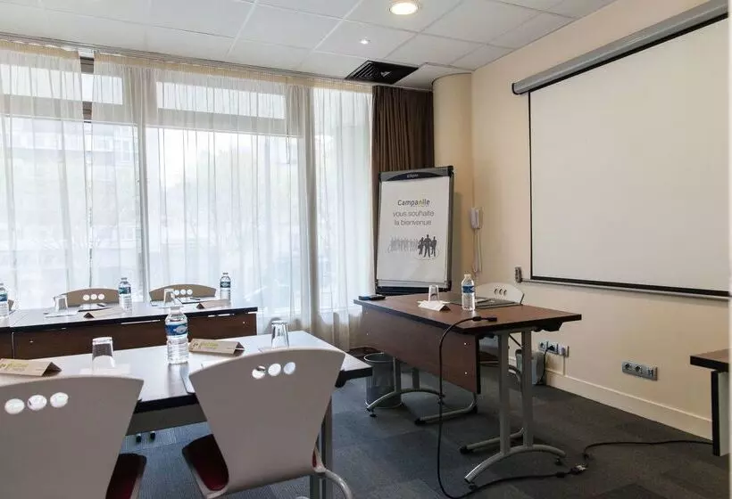 호텔 Campanile Prime Paris 19   La Villette