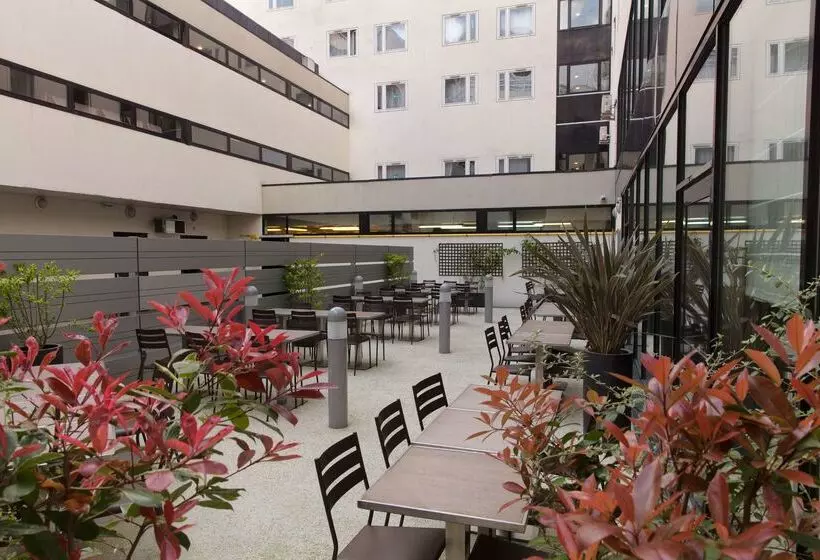 호텔 Campanile Prime Paris 19   La Villette