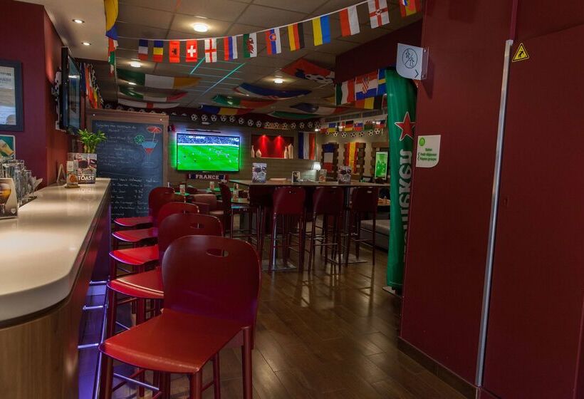 호텔 Campanile Prime Paris 19   La Villette