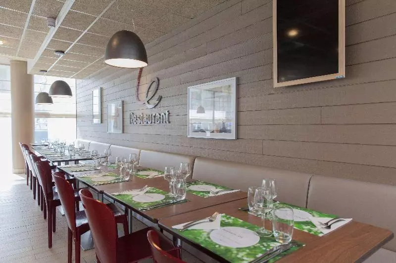 호텔 Campanile Prime Paris 19   La Villette