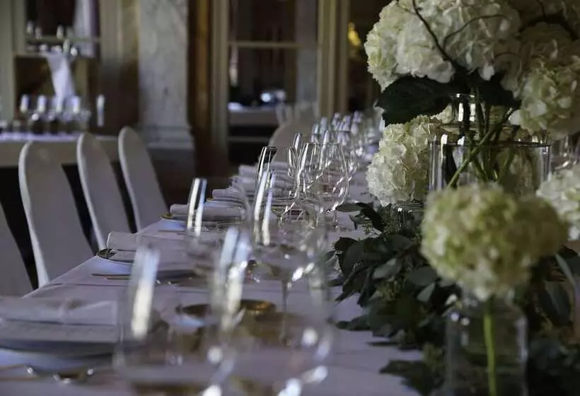 Intercontinental Bordeaux Le Grand Hotel, An Ihg