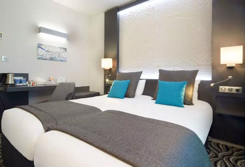 Отель Kyriad Paris Ouest Bezons La Défense