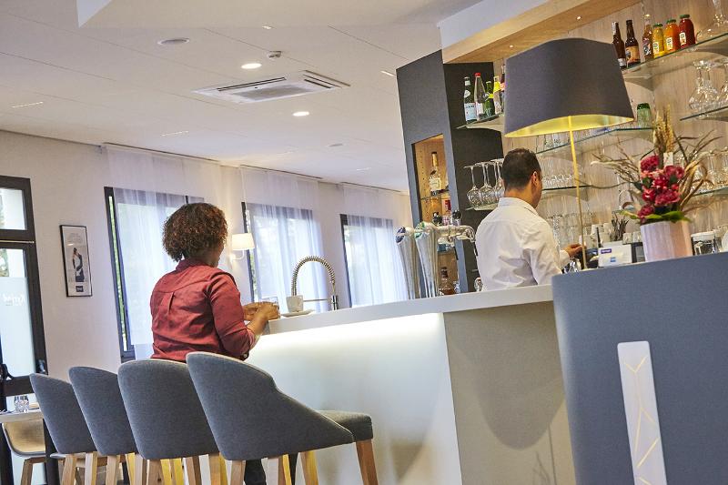 هتل Kyriad Paris Ouest   Bezons La Défense