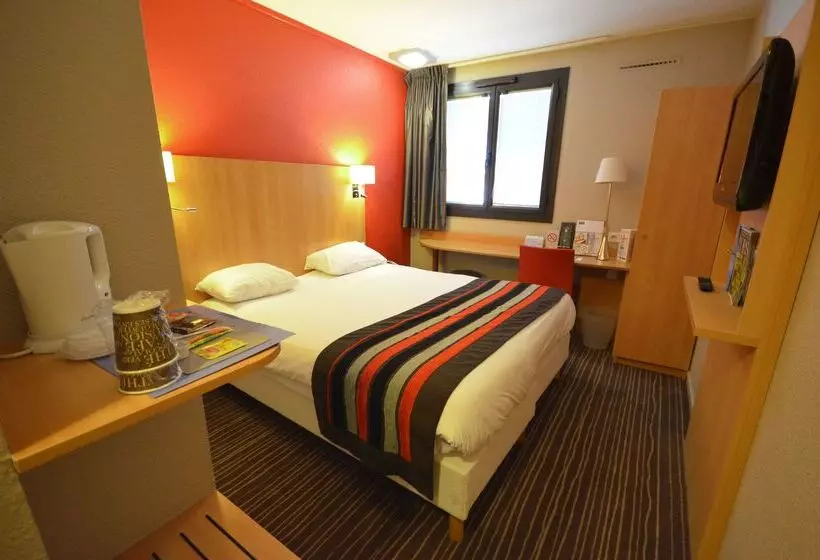 Отель Kyriad Dijon Est  Mirande