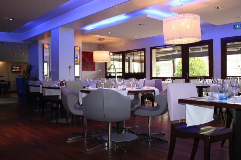 Hotel Kyriad Dijon Est  Mirande