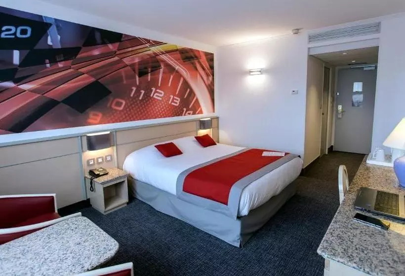 ホテル Le Paddock