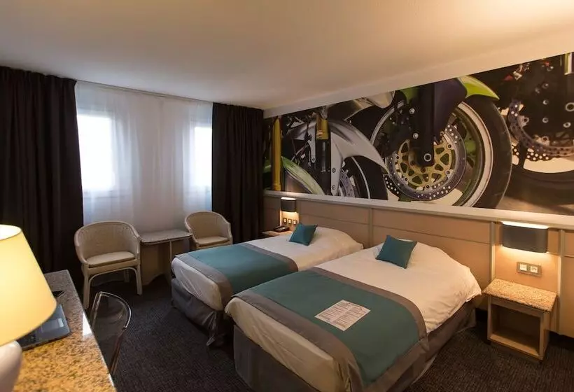 ホテル Le Paddock