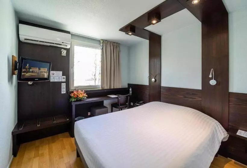 호텔 Logis Cottage