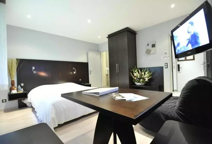 호텔 Logis Cottage