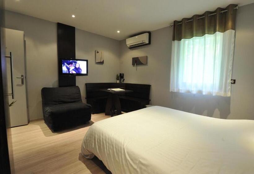 فندق Logis Cottage