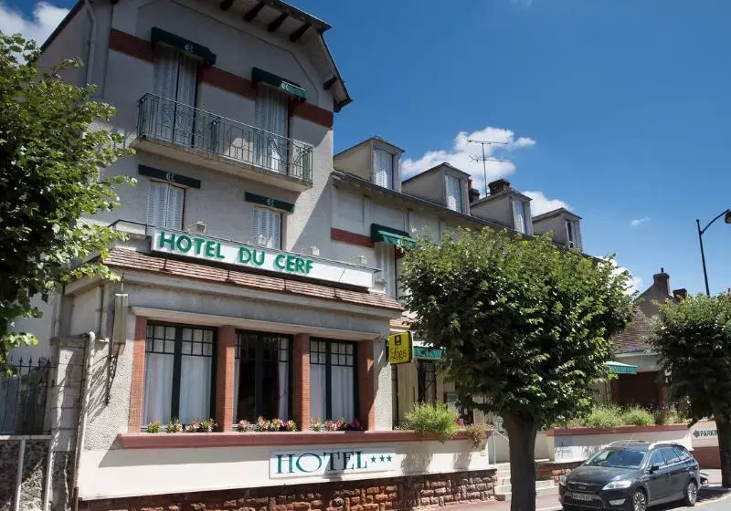 Logis Hotel Le Cerf